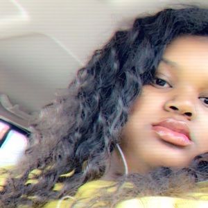 Meet your Posher, Gierra